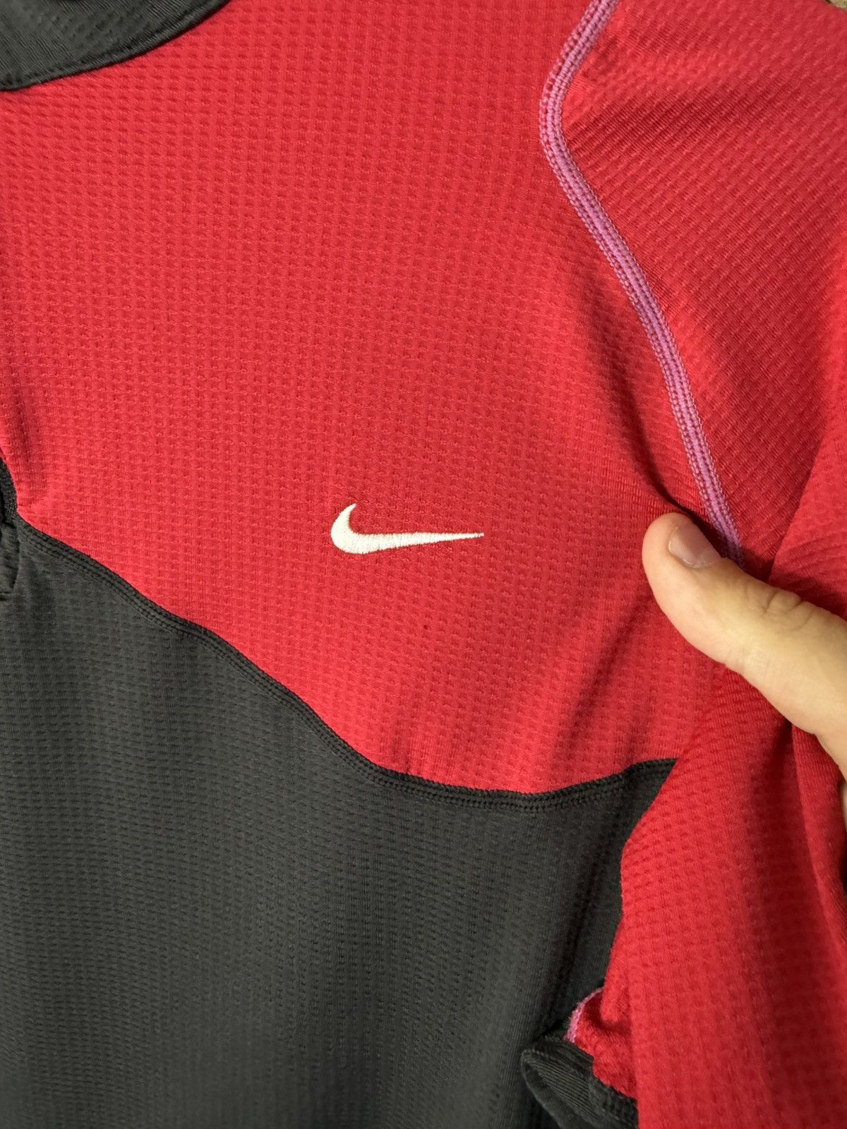 Nike Vintage Nike FitDry Running Shirt Half Zip Reflective Top Size US L / EU 52-54 / 3 - 14 Thumbnail
