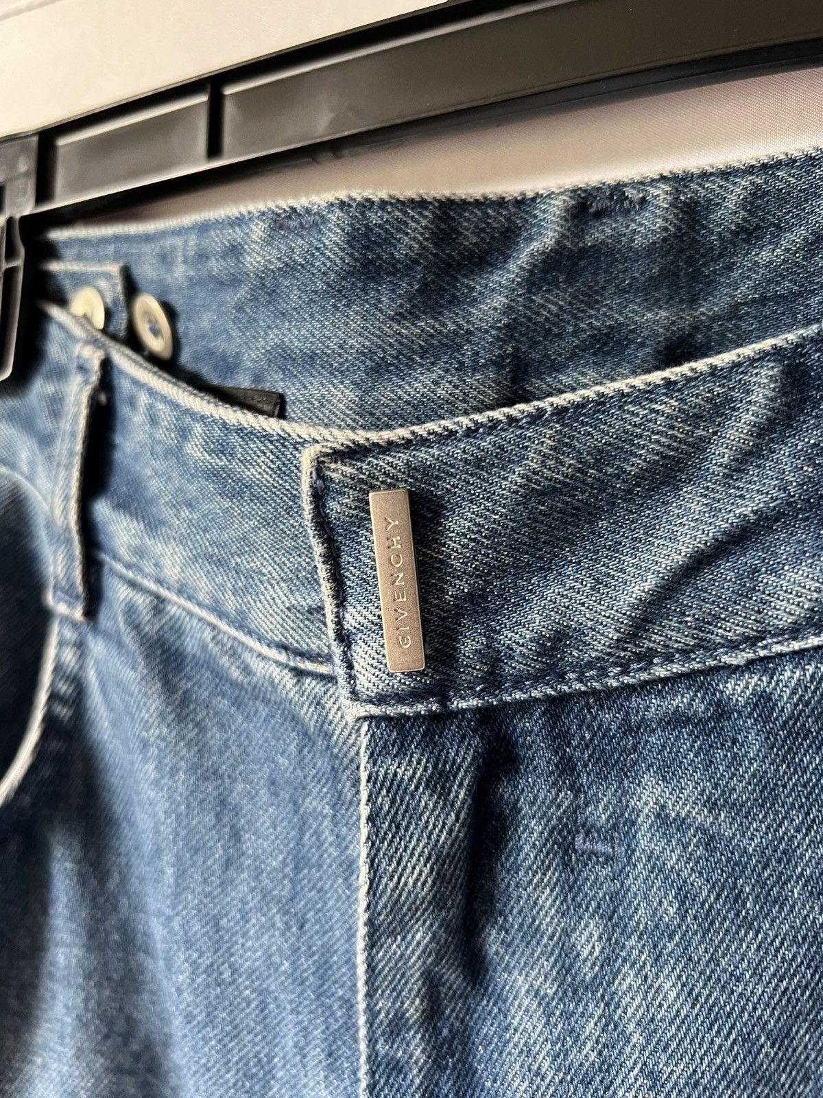 Givenchy Givenchy Denim Cargo Shorts Size US 30 / EU 46 - 3 Thumbnail