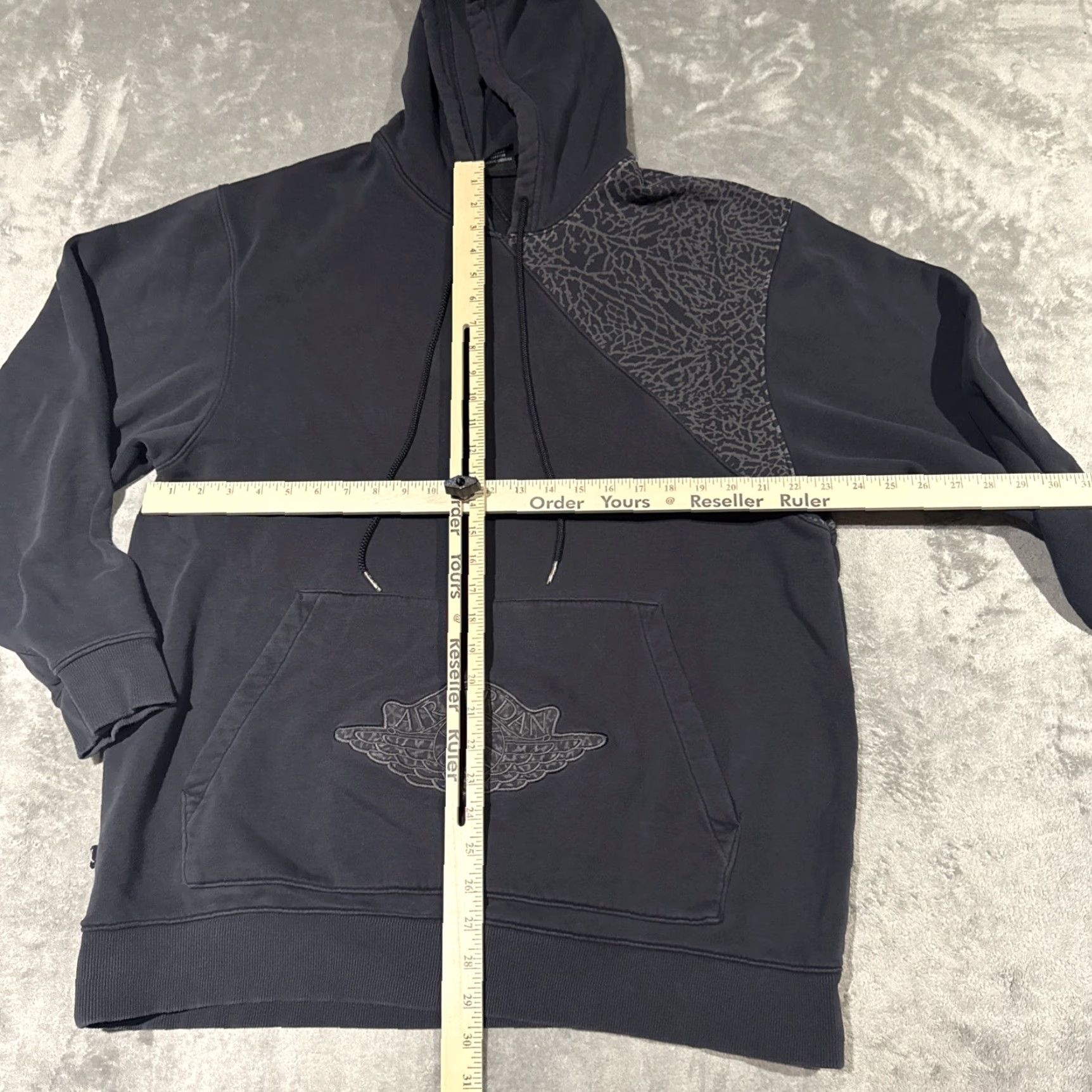 Jordan Brand Jordan Sweatshirt Mens Large Black Hoodie Pullover Long Sleeve Cement Elephant Logo Zipper Athletic Size US L / EU 52-54 / 3 - 4 Thumbnail
