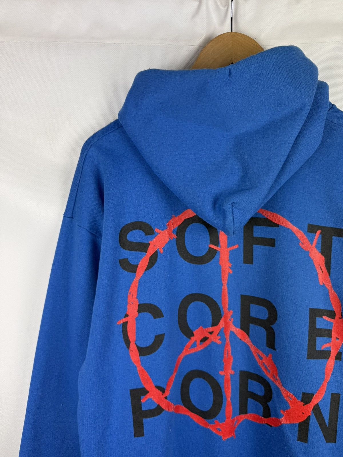 Champion × Pleasures Pleasures Champion Soft Core Porn Big Logo Hoodie Pullover Size US L / EU 52-54 / 3 - 18 Thumbnail