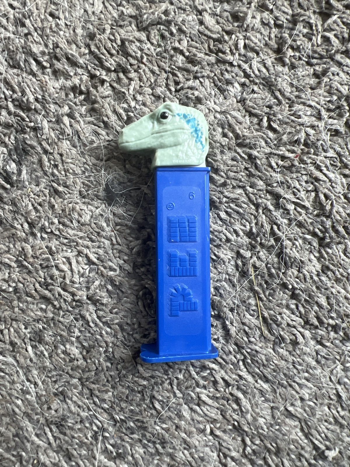 Universal Studios Jurassic World Blue The Raptor Pez Dispenser Size ONE SIZE - 3 Thumbnail