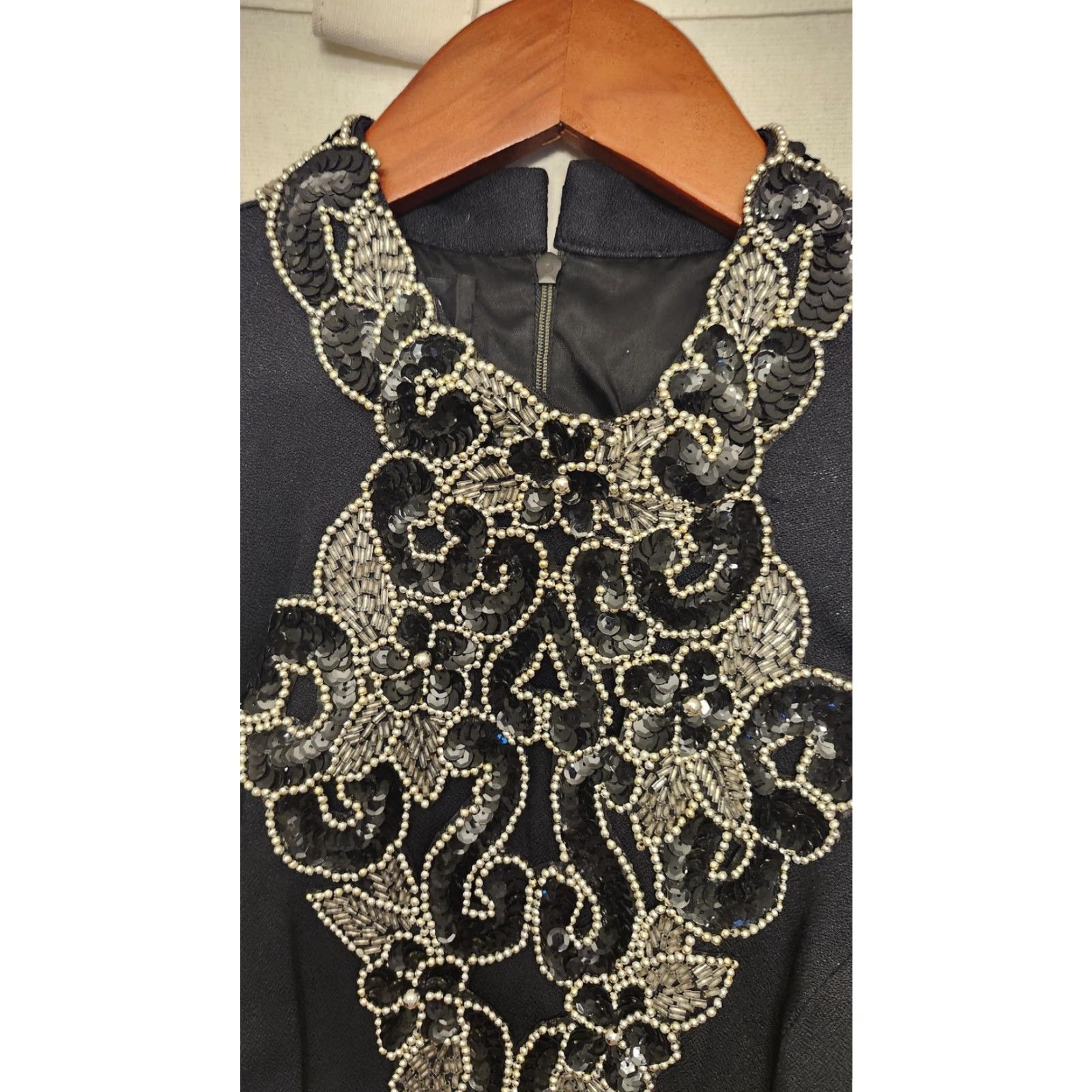 Vintage VINTAGE Barbara Taylor Paris New York Womens Maxi Evening Gown Beaded Black 90s Medium Beaded Dress Formal Nightwear Size M / US 6-8 / IT 42-44 - 2 Thumbnail