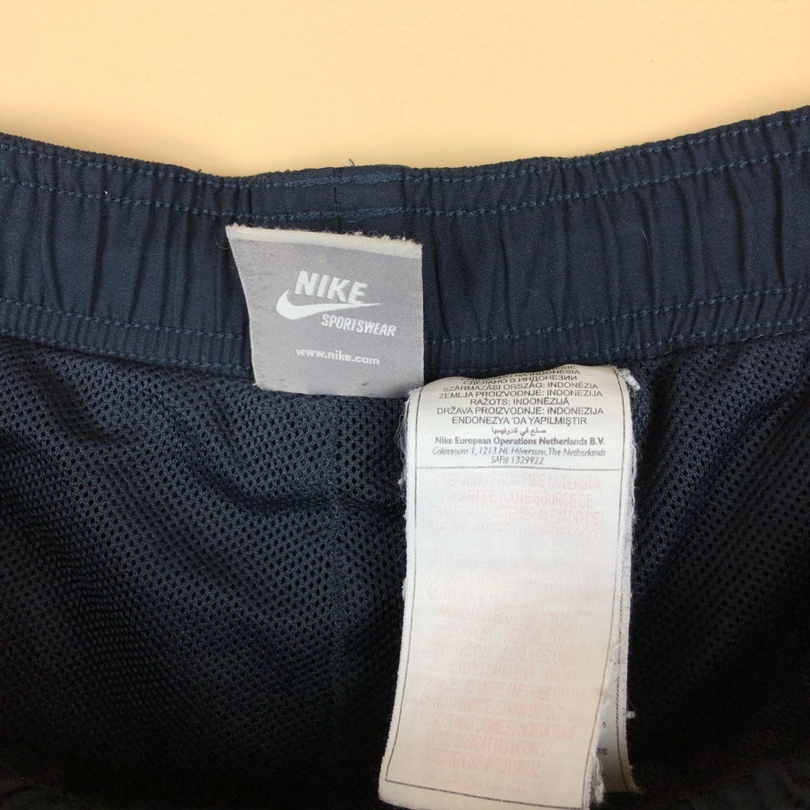 Nike Nike Nylon Baggy Swoosh Drill Size US 36 / EU 52 - 10 Thumbnail