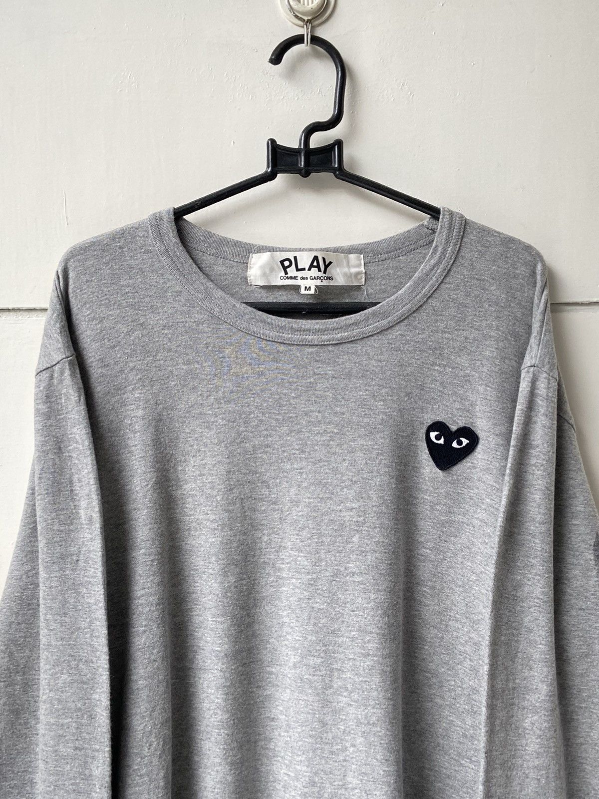 Comme des Garcons PLAY COMME Des GARCONS PLAY Grey T-shirt Size US S / EU 44-46 / 1 - 3 Thumbnail