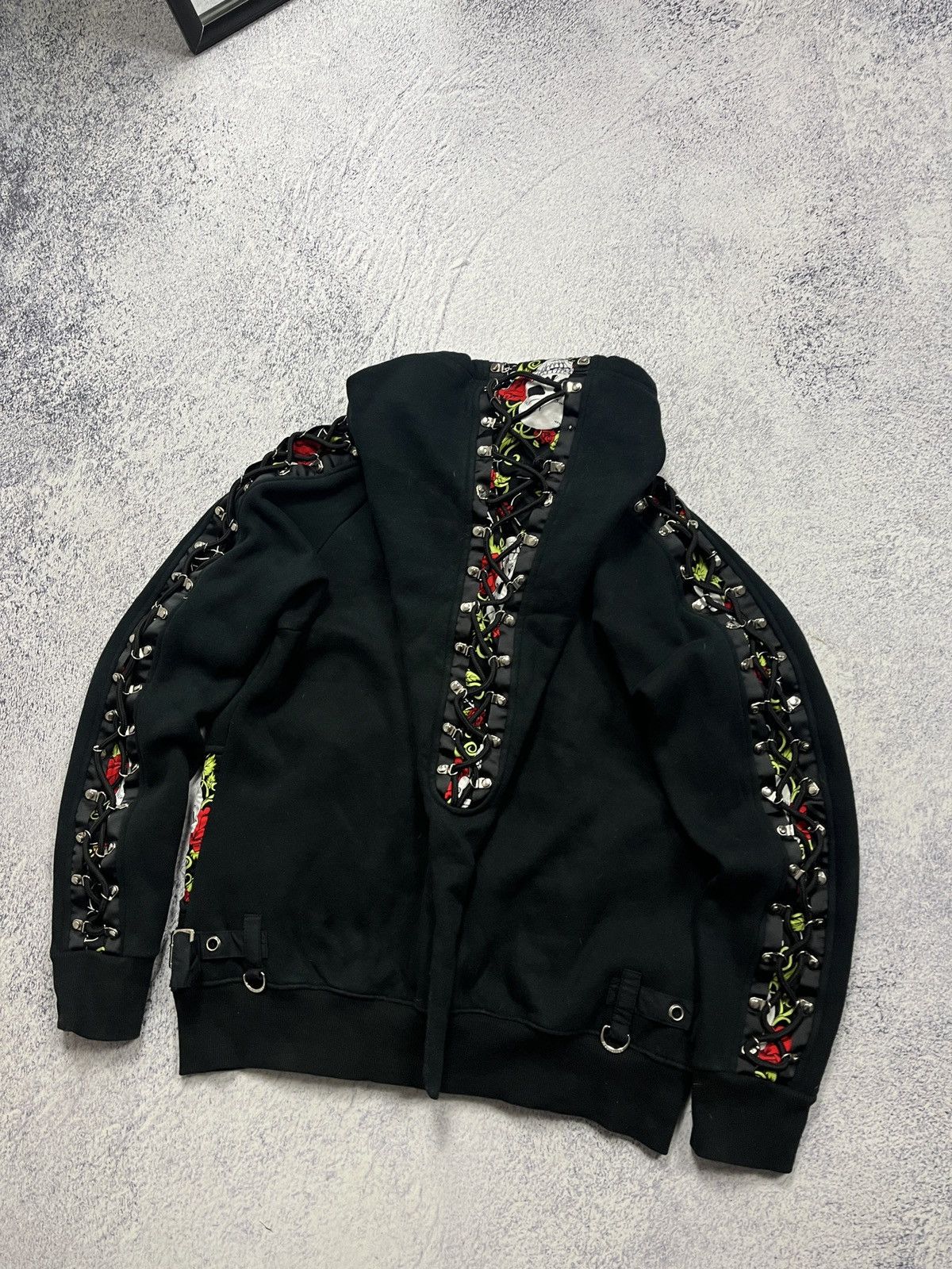 Japanese Brand Ghotic Emo Skull Logo Roses Laced Zip Hoodie Japanese Style Size US S / EU 44-46 / 1 - 17 Thumbnail