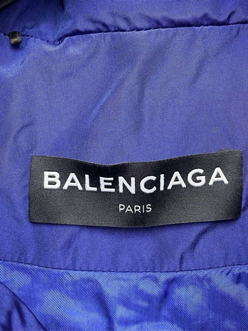 Balenciaga Balenciaga down jacket mailbox small logo silhouette hidden Size US L / EU 52-54 / 3 - 3 Thumbnail