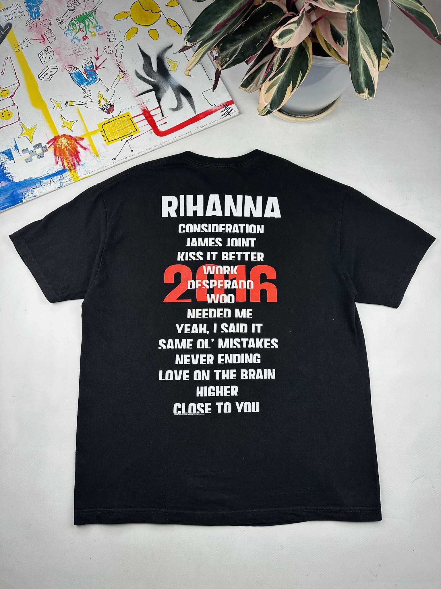 Rap Tees RIHANNA TEES Size US XL / EU 56 / 4 - 4 Thumbnail
