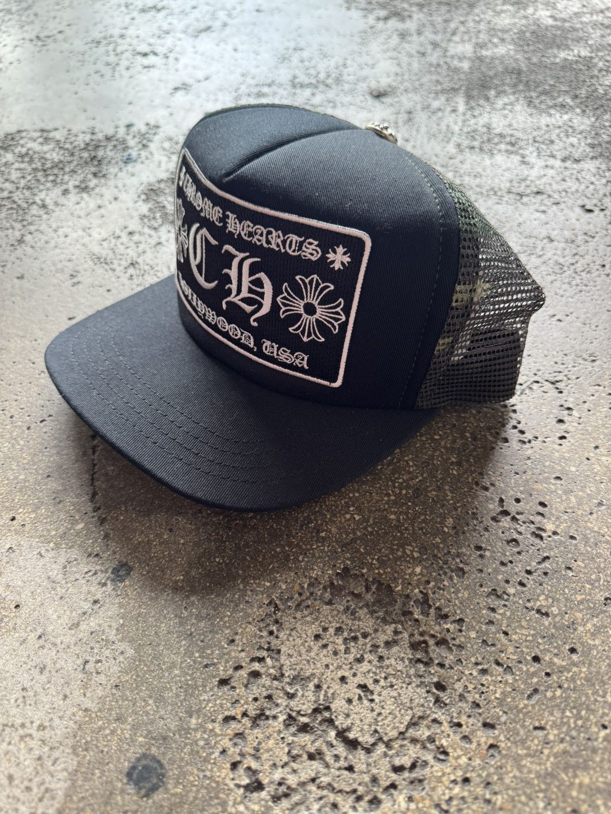 Chrome Hearts CHROME HEARTS CH HOLLYWOOD TRUCKER HAT BLACK/CAMO Size ONE SIZE - 3 Thumbnail