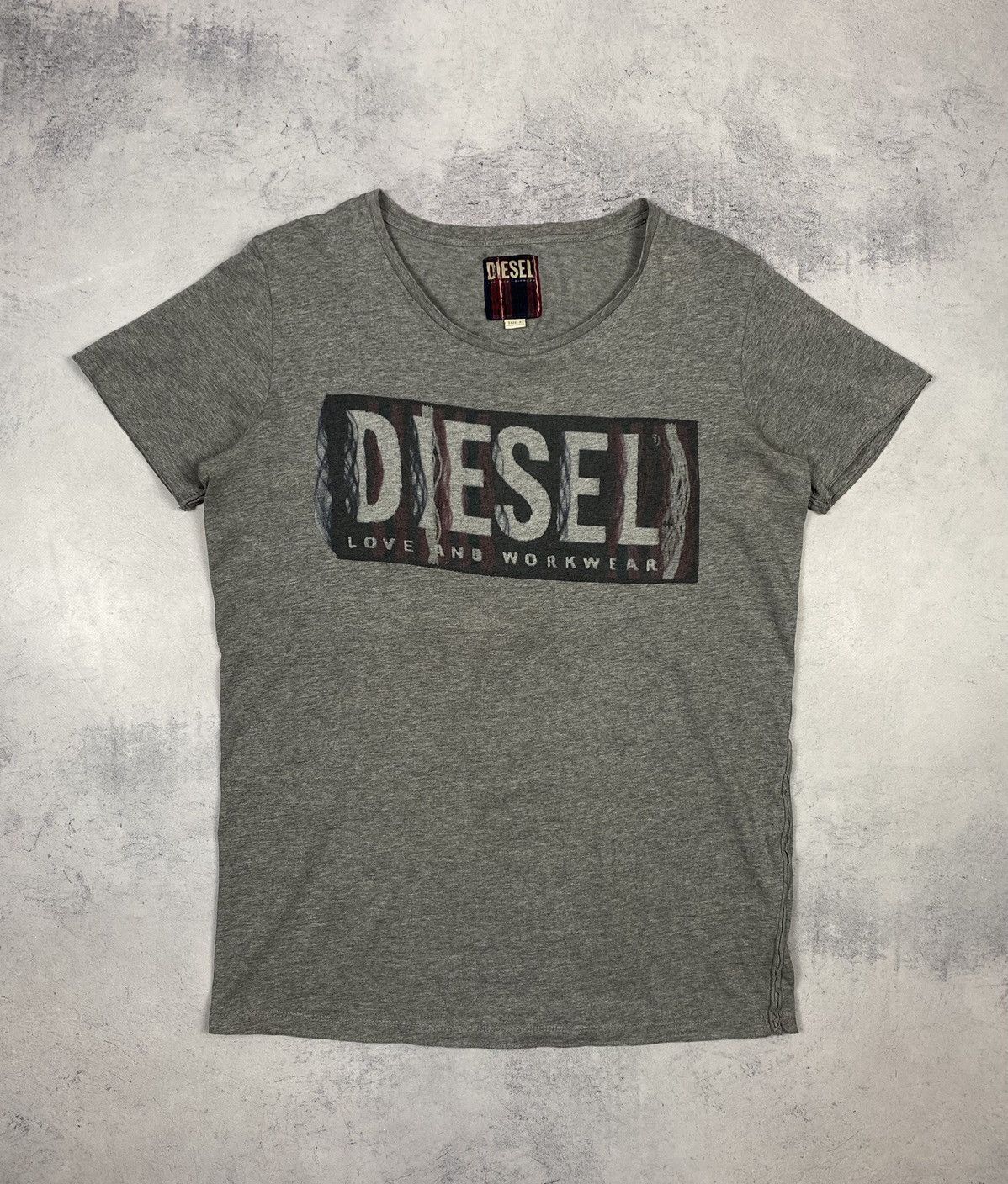 Diesel Vintage Diesel Love and Workwear Big Logo Punk T Shirt Size US L / EU 52-54 / 3 - 2 Thumbnail