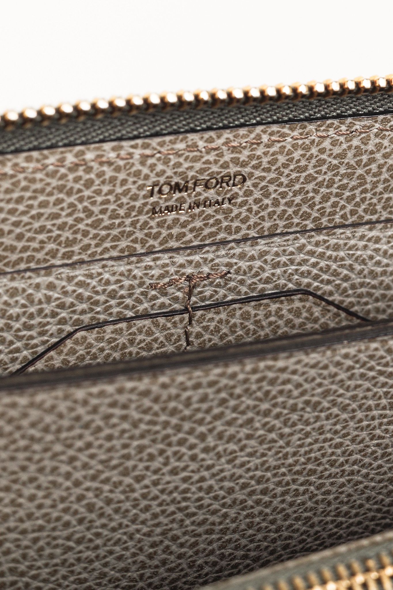 Tom Ford Tom Ford Zip Around Long Grey Pebbled Leather Wallet Size ONE SIZE - 10 Thumbnail