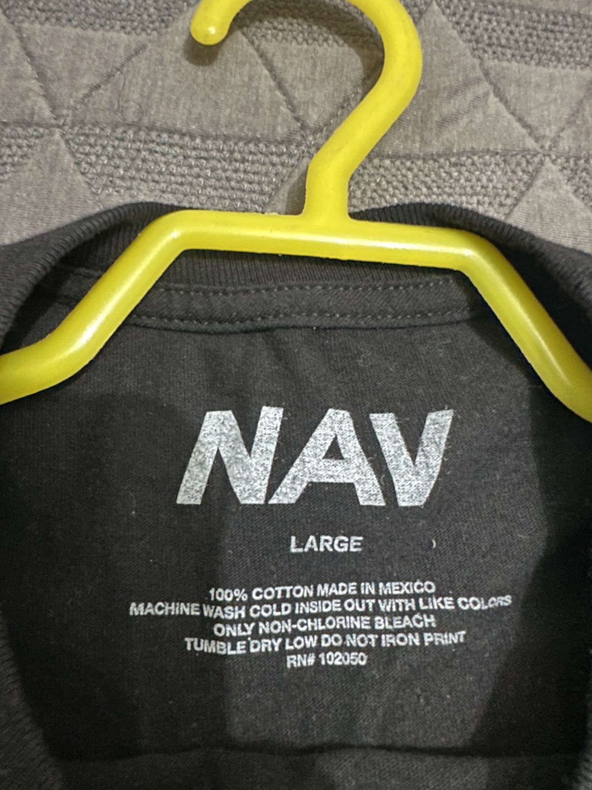 NAV × Vlone Vlone x Nav Bad Habits Good Intentions Size US L / EU 52-54 / 3 - 3 Thumbnail