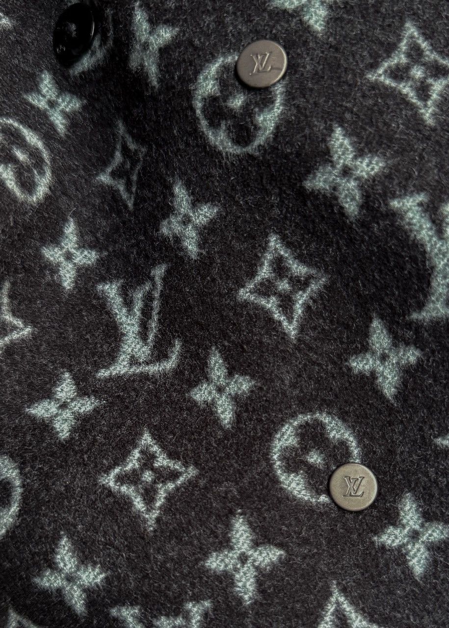 Louis Vuitton Louis Vuitton Black Raincoat With Amovible Monogram Lining Size S / US 4 / IT 40 - 14 Thumbnail