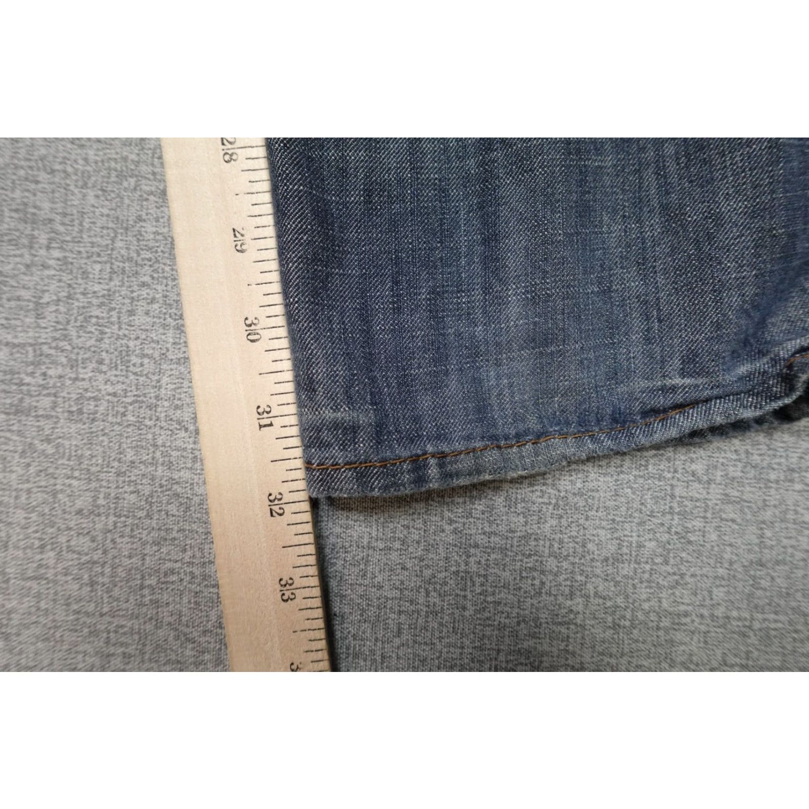Levi's Levi's 511 Jeans Mens 30x32 Blue Skinny Fit Light Wash Cowboy Theme USA 2000s Mens Size US 30 / EU 46 - 7 Thumbnail