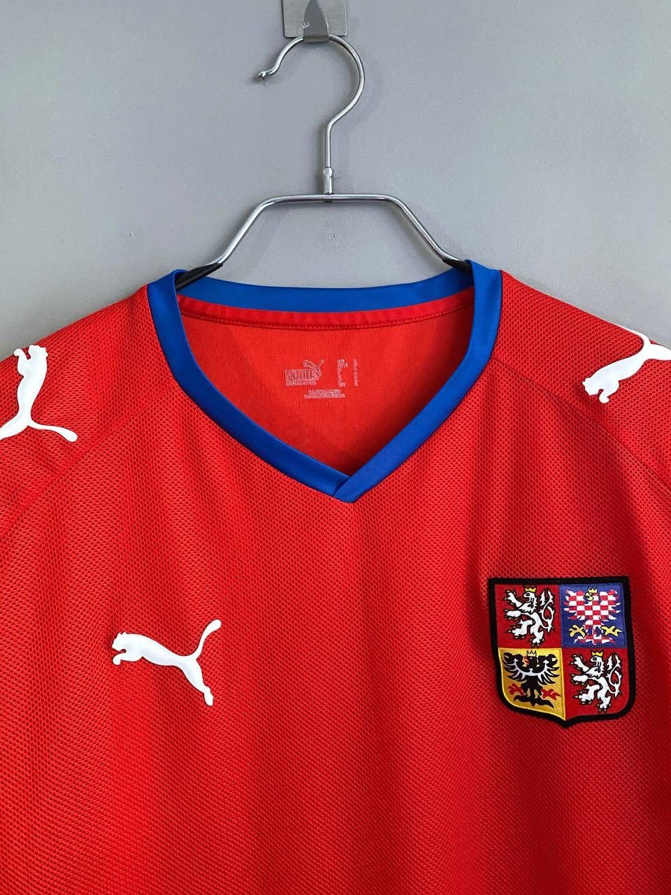 Puma Czech Republic National Team 2008/09 Home Soccer Jersey XL Size US XL / EU 56 / 4 - 6 Thumbnail