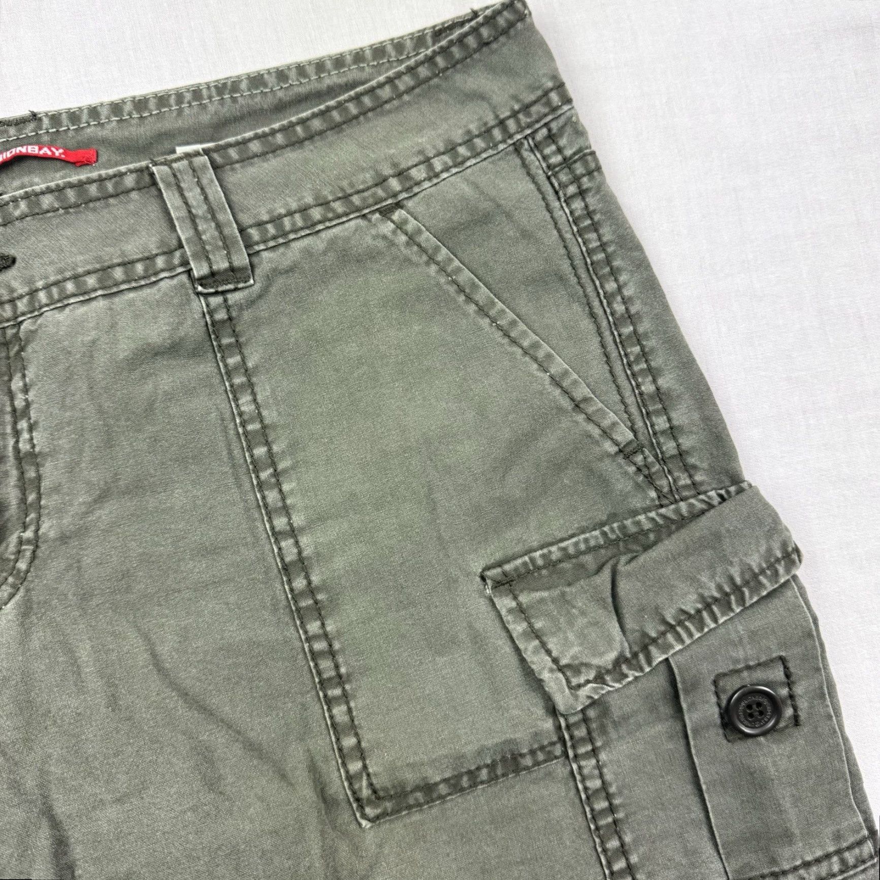 Vintage VINTAGE UNIONBAY Cargo Shorts Womens 11 Green Y2K Grunge Baggy 90s Size 32" / US 10 / IT 46 - 3 Thumbnail