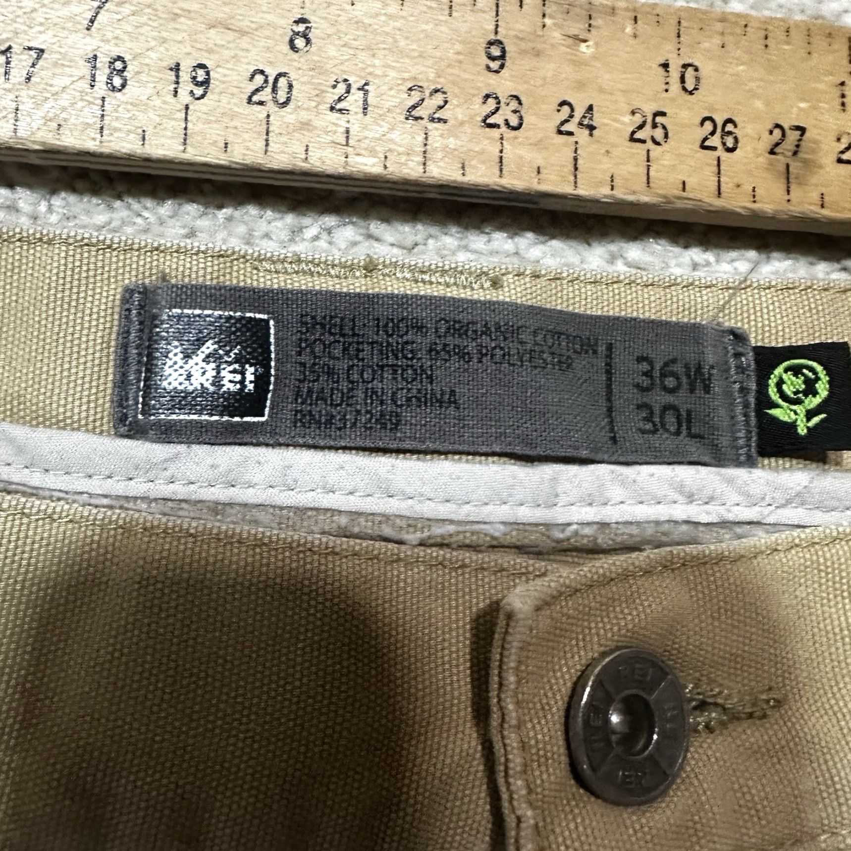 Vintage REI Co-op Trailsmith Double Knee Khaki Pants Mens 36x30 Regular Outdoors Hiking Canvas Cotton Blend Beige Straight Front Regular Pants Size US 36 / EU 52 - 5 Thumbnail
