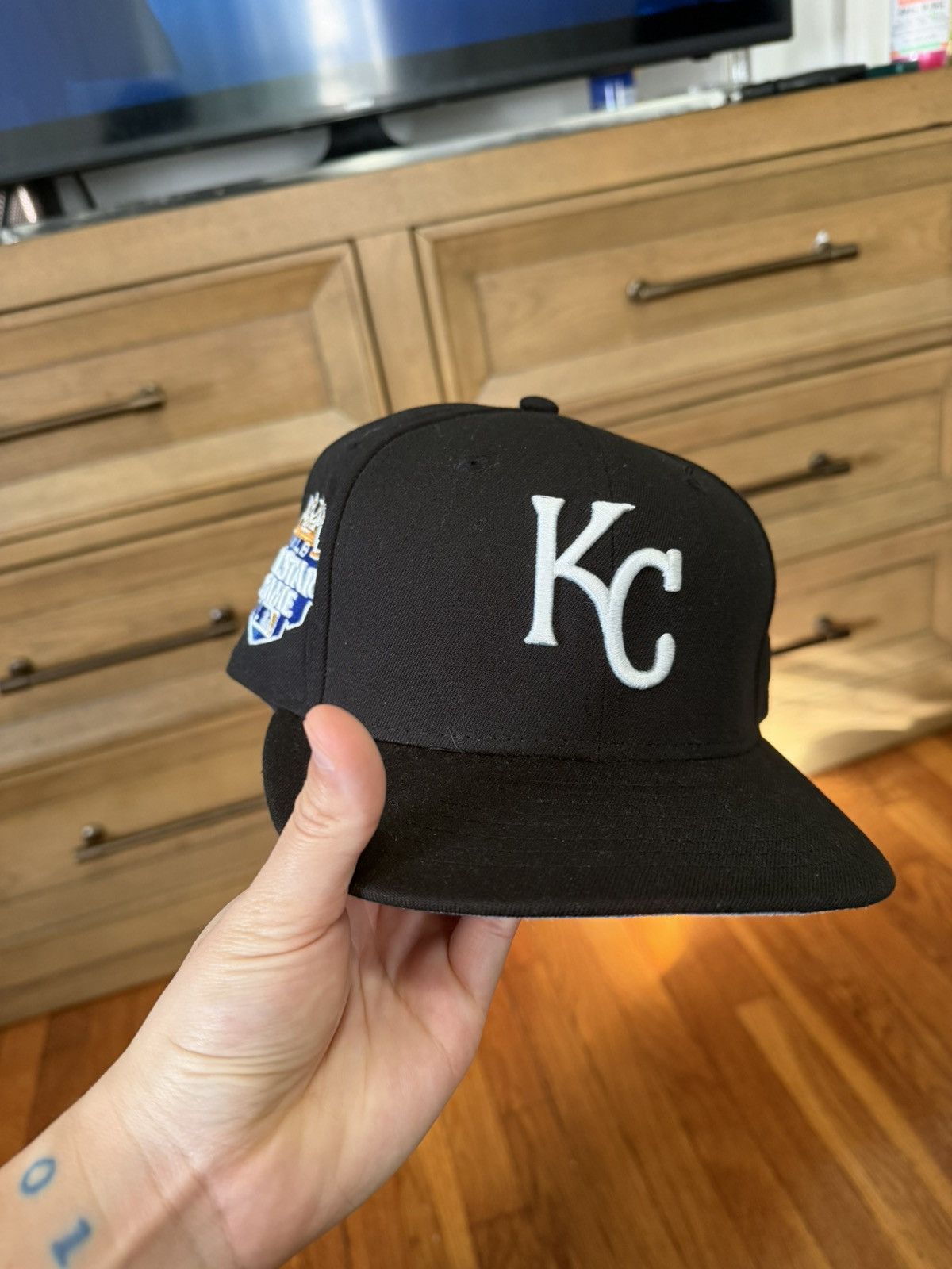 Hat Club Royals Hat Club 7 3/8 Blue Brim Size ONE SIZE - 1 Thumbnail