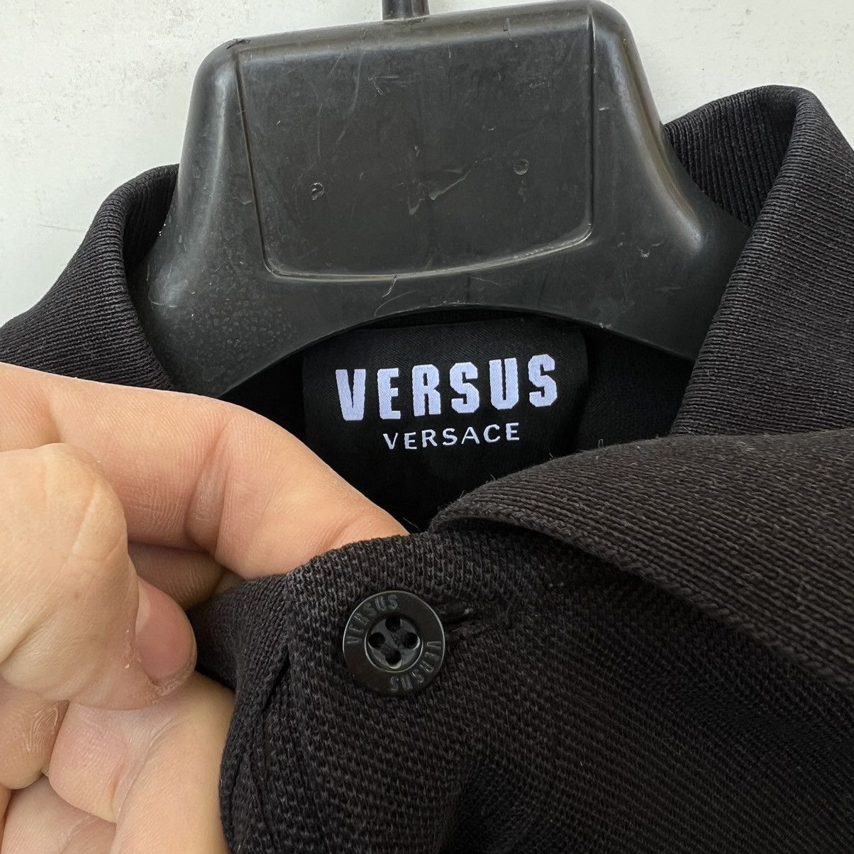 Versace × Versus × Versus Versace Versus Versace polos Size US L / EU 52-54 / 3 - 2 Thumbnail