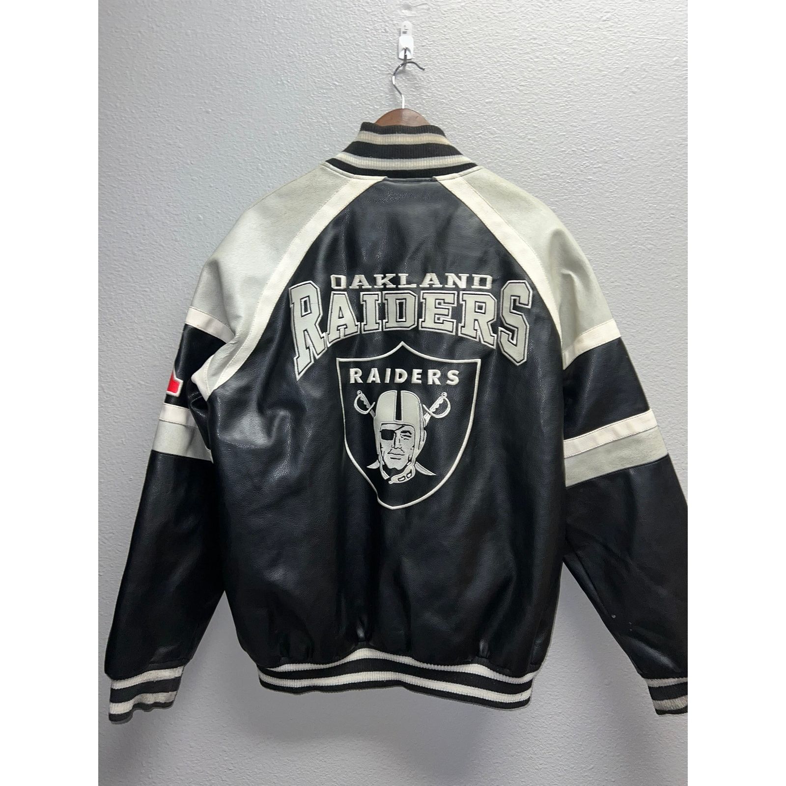 Vintage NFL Oakland Raiders Leather Jacket Football Stained Large Size US L / EU 52-54 / 3 - 7 Thumbnail