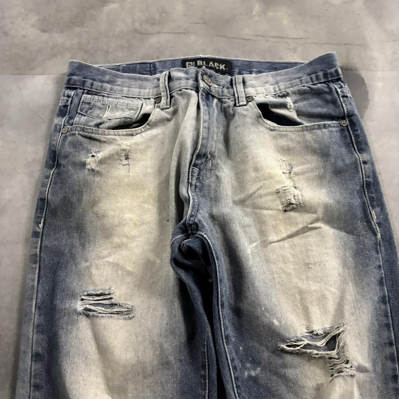 Vintage Crazy Vintage Y2K/2000s Grunge Faded Wash Distressed Mall Goth Denim Jeans! Size US 31 - 5 Thumbnail
