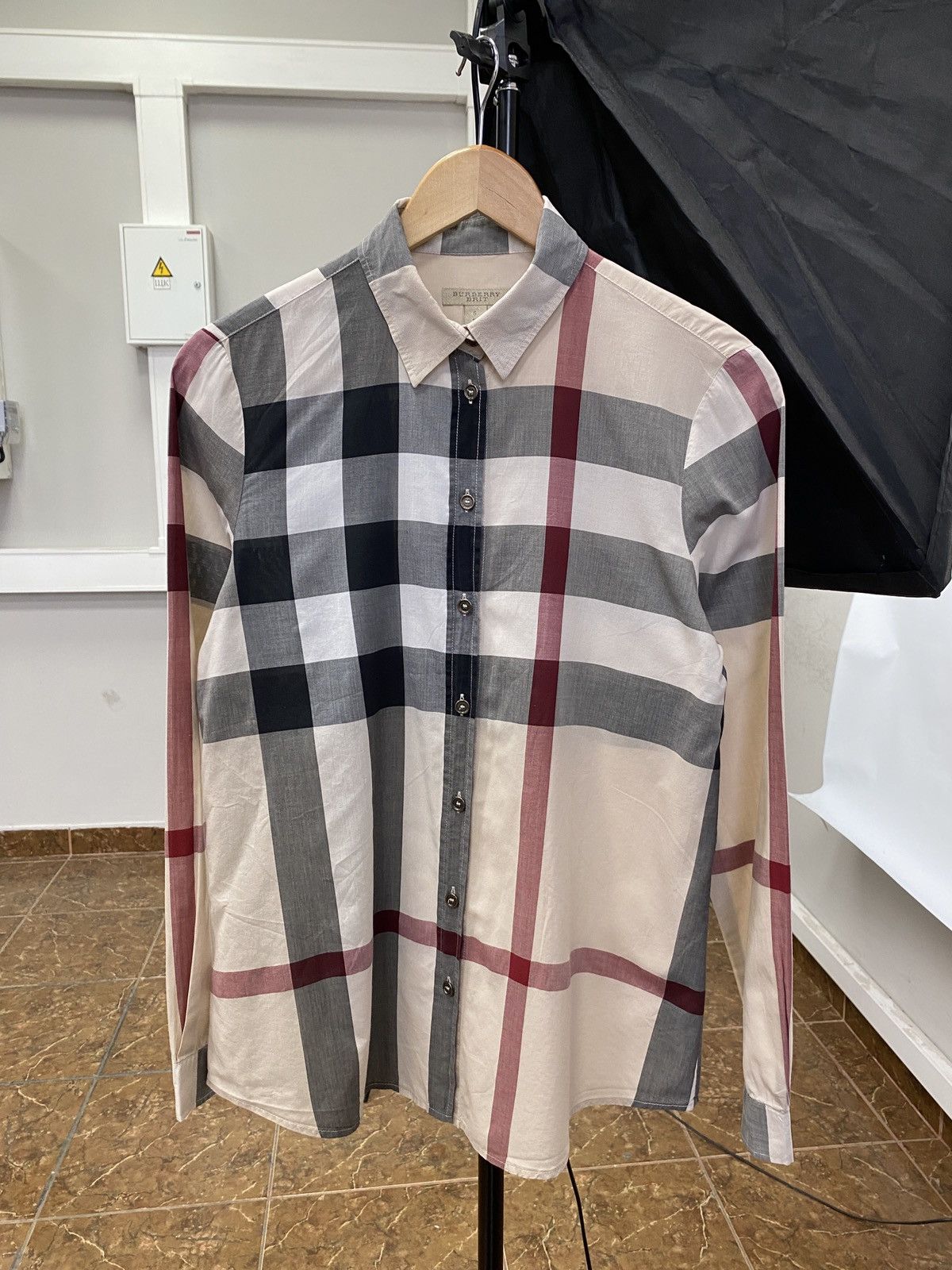 Burberry 🏴󠁧󠁢󠁥󠁮󠁧󠁿 Burberry London England Shirt Rare Retro Hype Y2K Size S / US 4 / IT 40 - 1 Thumbnail
