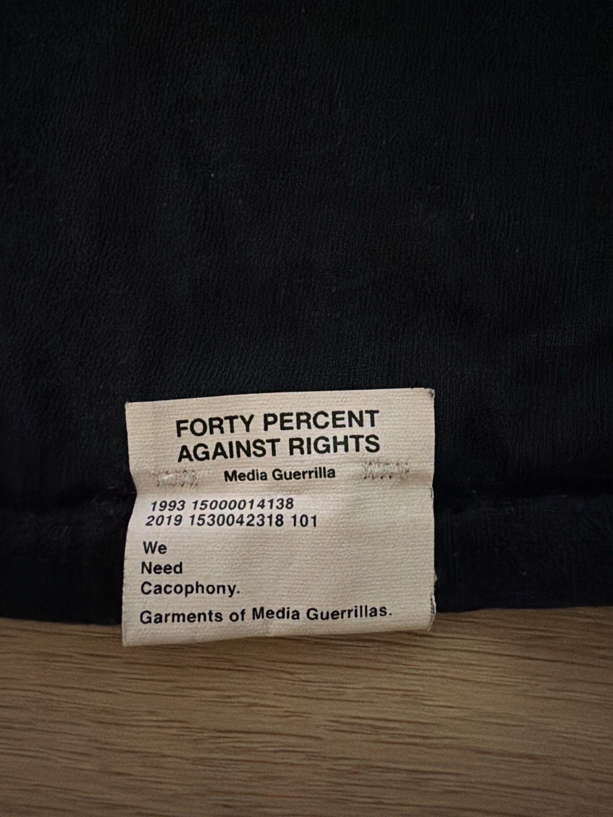 FPAR Forty Percent Against Rights Trust No One Black T-Shirt Size US L / EU 52-54 / 3 - 3 Thumbnail