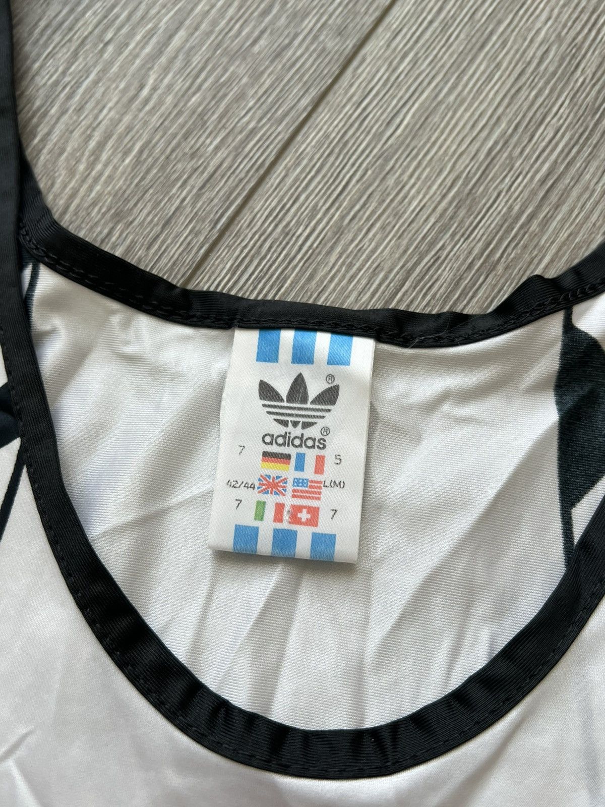 Adidas Vintage 90s Adidas Jersey Tank Top Retro Size US L / EU 52-54 / 3 - 5 Thumbnail