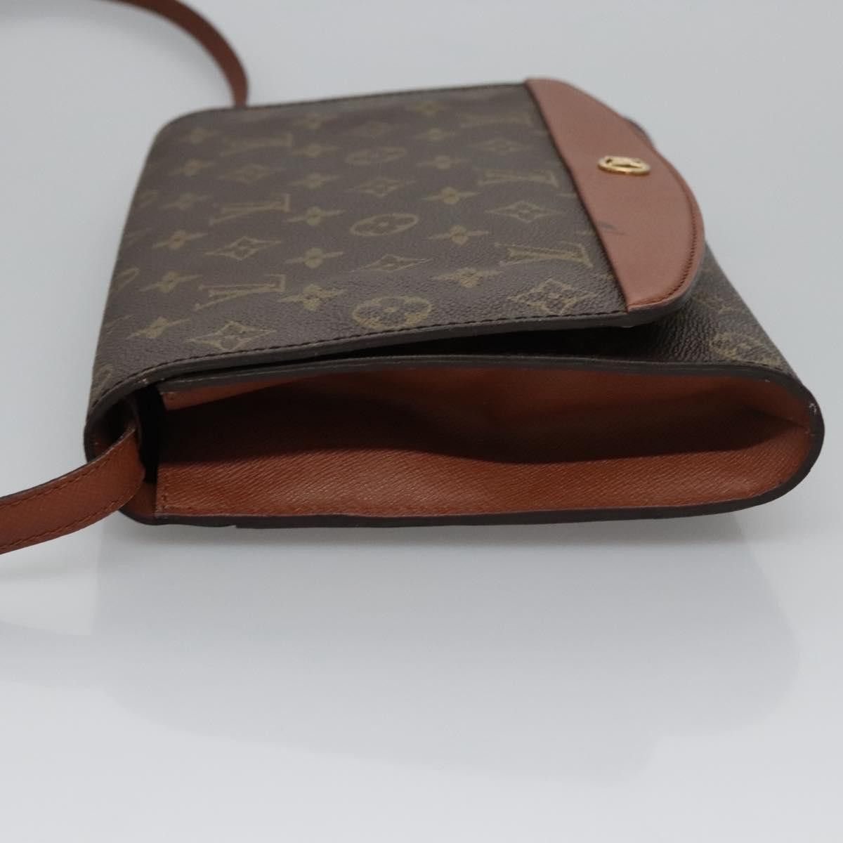 Louis Vuitton LOUIS VUITTON Monogram Bordeaux 27 Shoulder Bag M51797 Size ONE SIZE - 4 Thumbnail