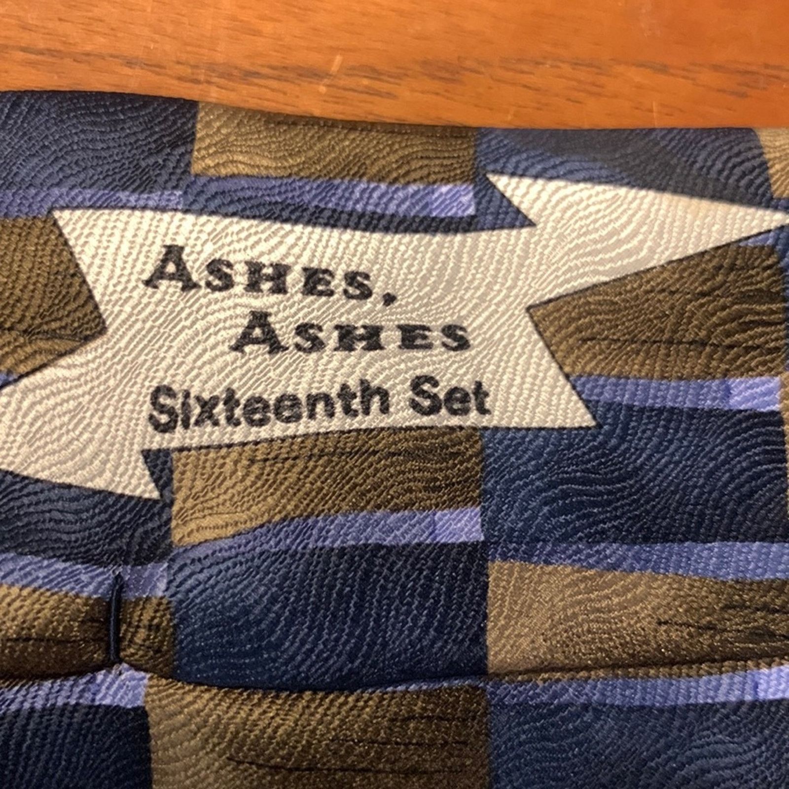 Grateful Dead 90’s Grateful Dead necktie ashes ashes 16th set Size ONE SIZE - 4 Thumbnail