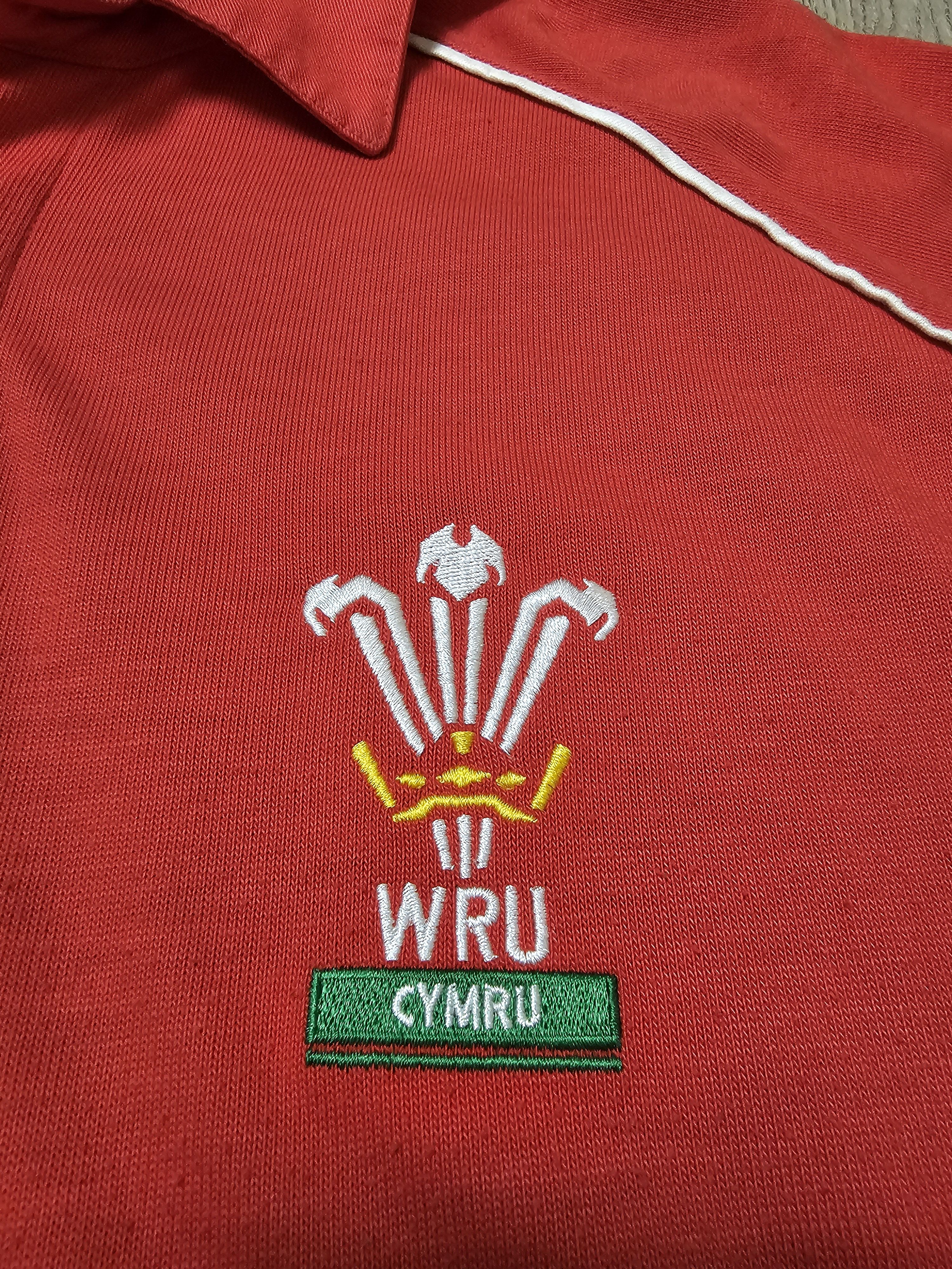 Reebok WALES RUGBY JERSEY VINTAGE LONG 2001 WRU RUGBY SHIRT Size US M / EU 48-50 / 2 - 4 Thumbnail
