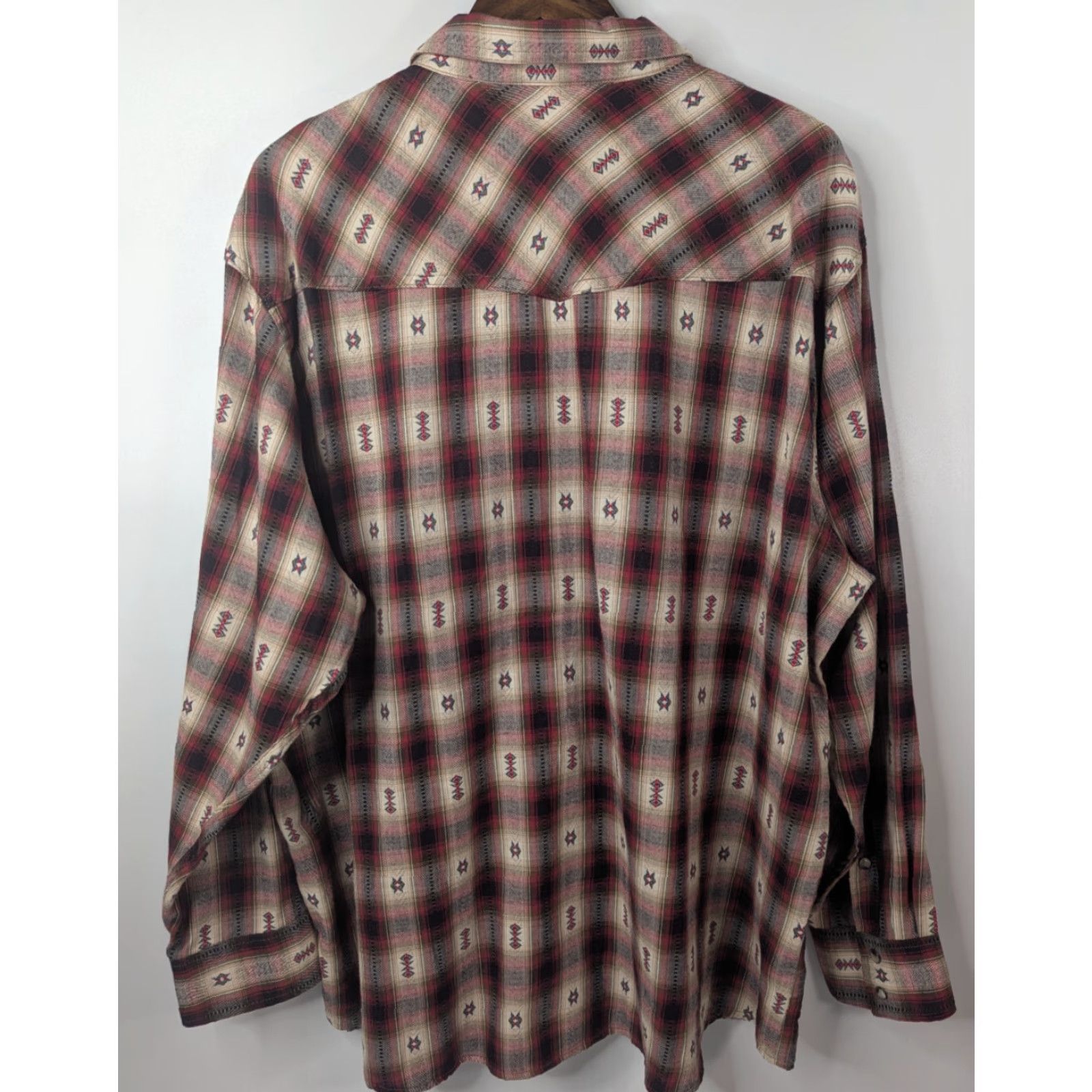 Vintage C.E. Schmidt Shirt Adult 2X Red Geometric Western Button-Up Snap Pocket Easy Care Mens Size US XXL / EU 58 / 5 - 4 Thumbnail