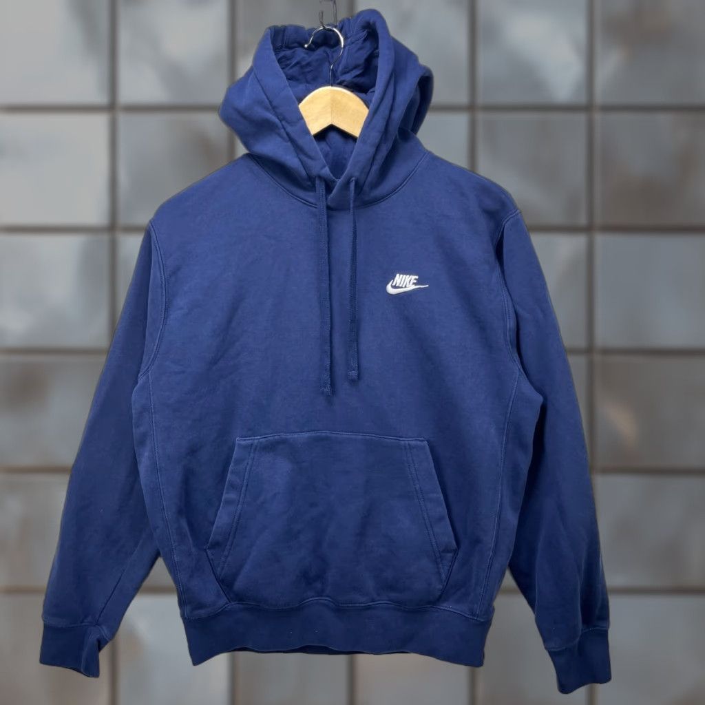 Nike VINTAGE Nike Hoodie S Mens Blue S Pullover Swoosh Y2K Size US S / EU 44-46 / 1 - 1 Thumbnail