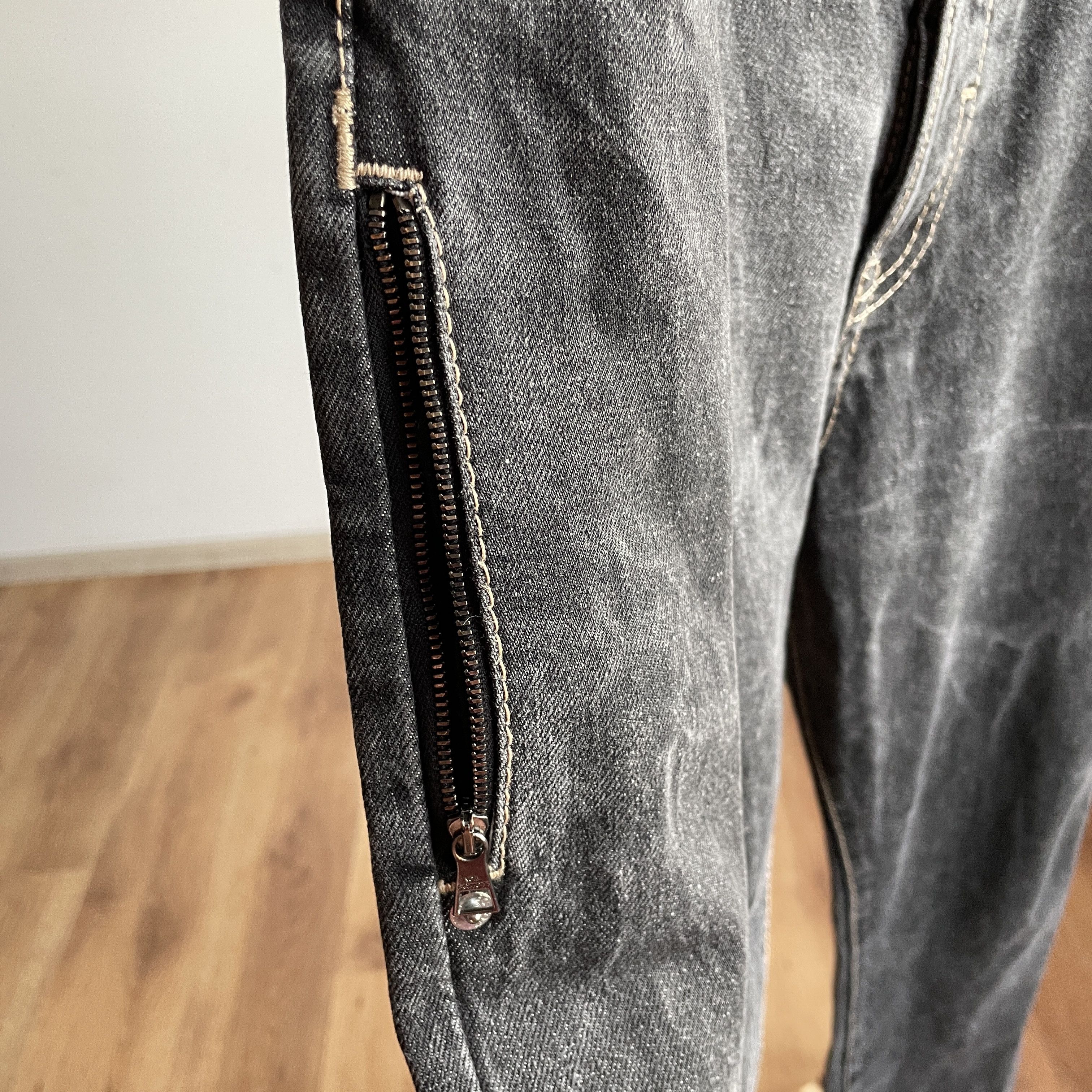 Neil Barrett Neil Barrett Vintage Bootcut Distressed Washed Black Denim Size US 38 / EU 54 - 8 Thumbnail