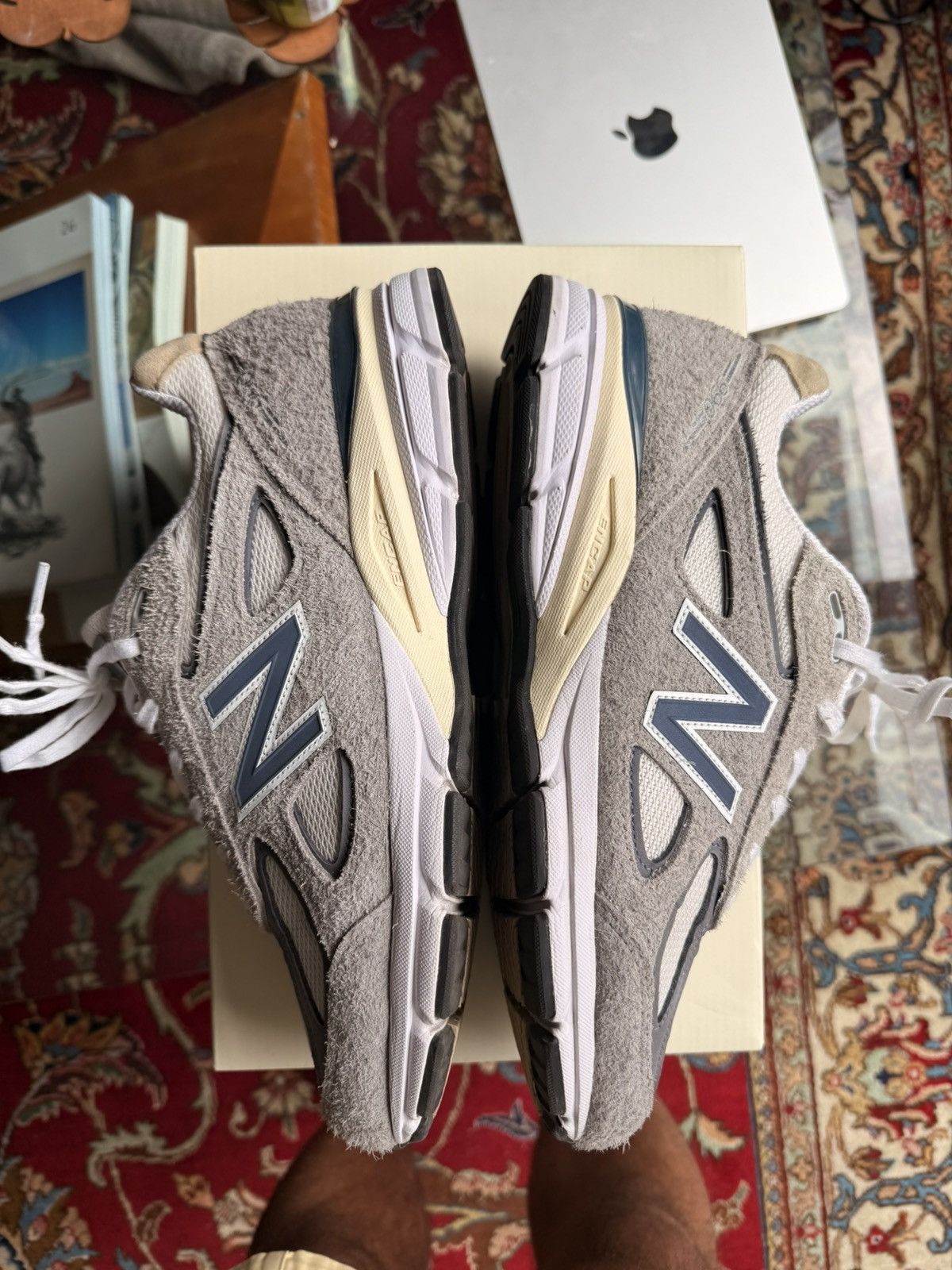 New Balance New Balance 990v4 Size US 11 / EU 44 - 5 Thumbnail