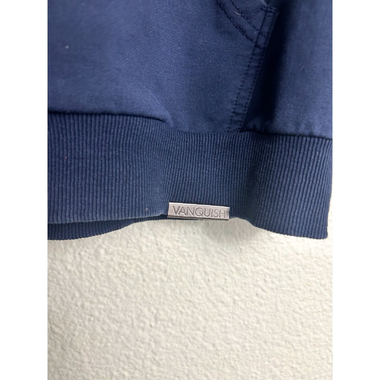 Vintage VANQUISH Fitness Mens Medium Pullover Hoodie Navy Blue Size US M / EU 48-50 / 2 - 6 Thumbnail