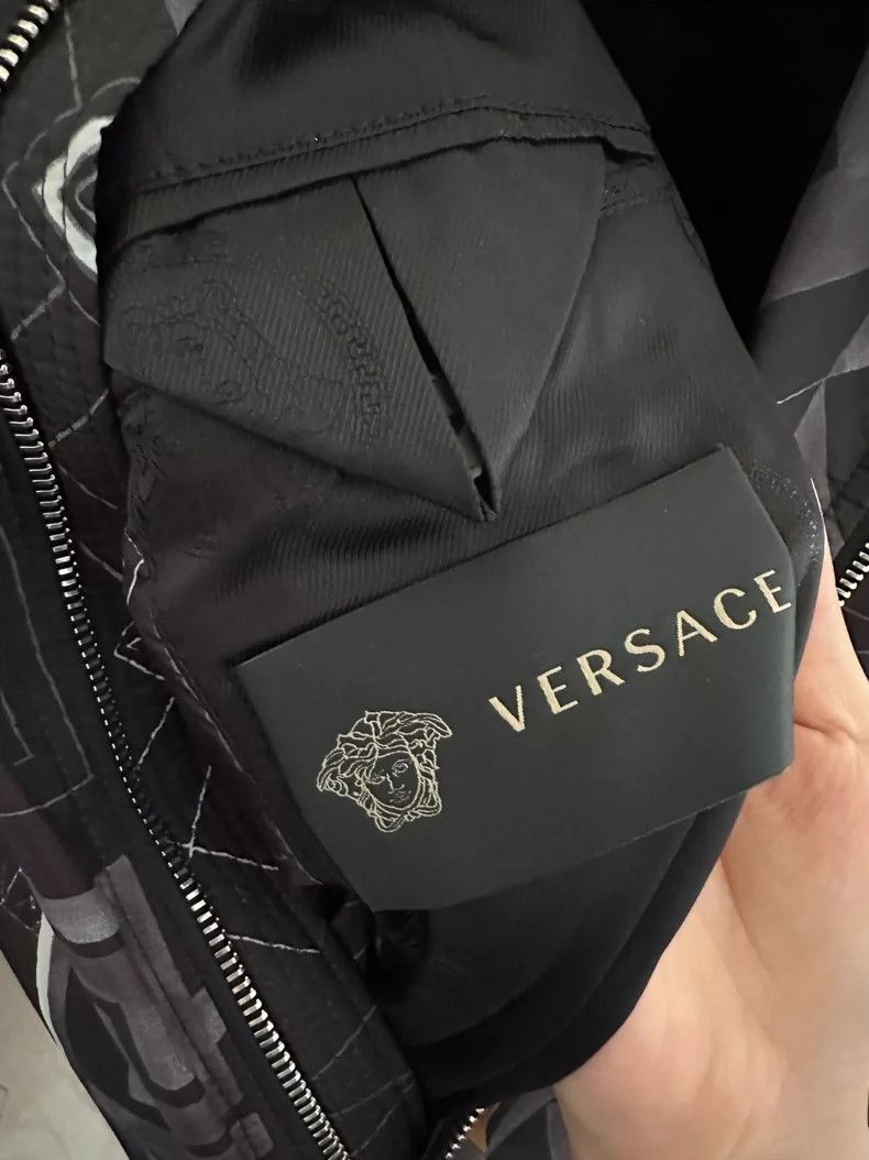 Versace Versace Spring and autumn men's jackets Size US XXL / EU 58 / 5 - 4 Thumbnail