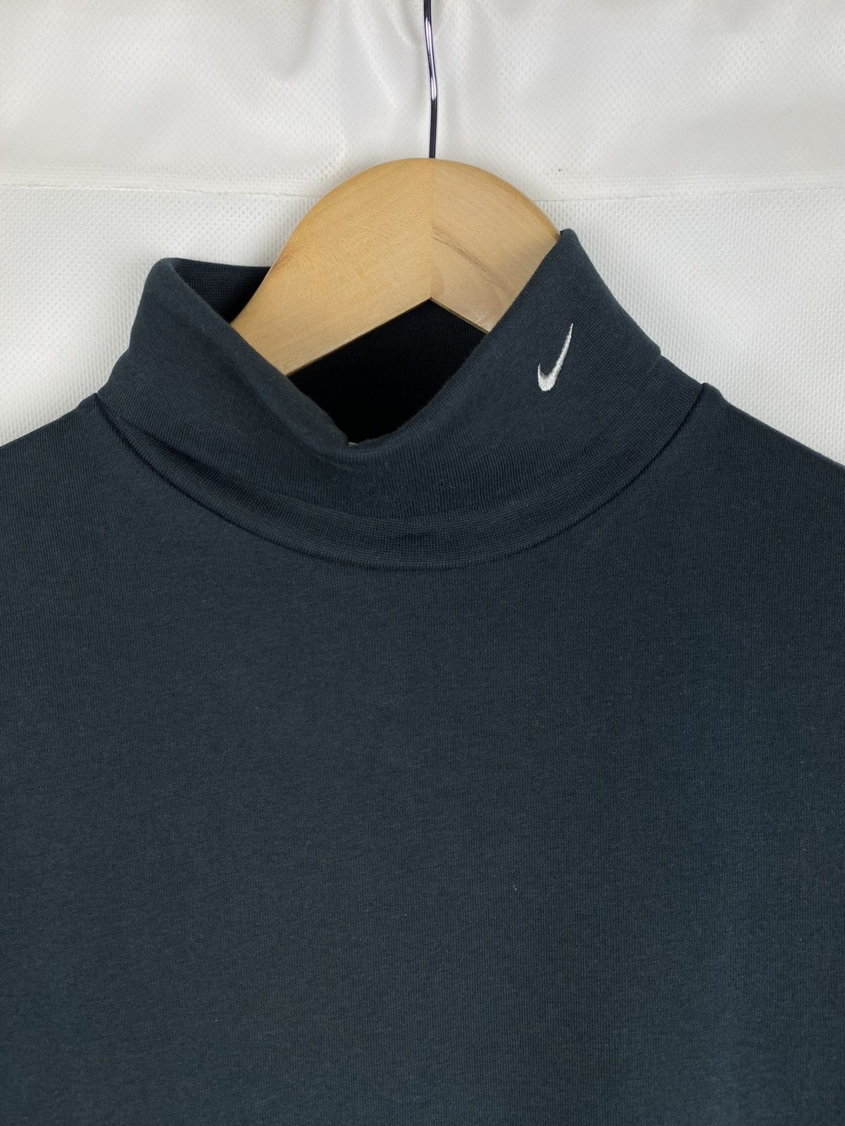 Nike Nike Vintage Y2K Ladies Turtleneck Sweatshirt Pullover Size M / US 6-8 / IT 42-44 - 9 Thumbnail