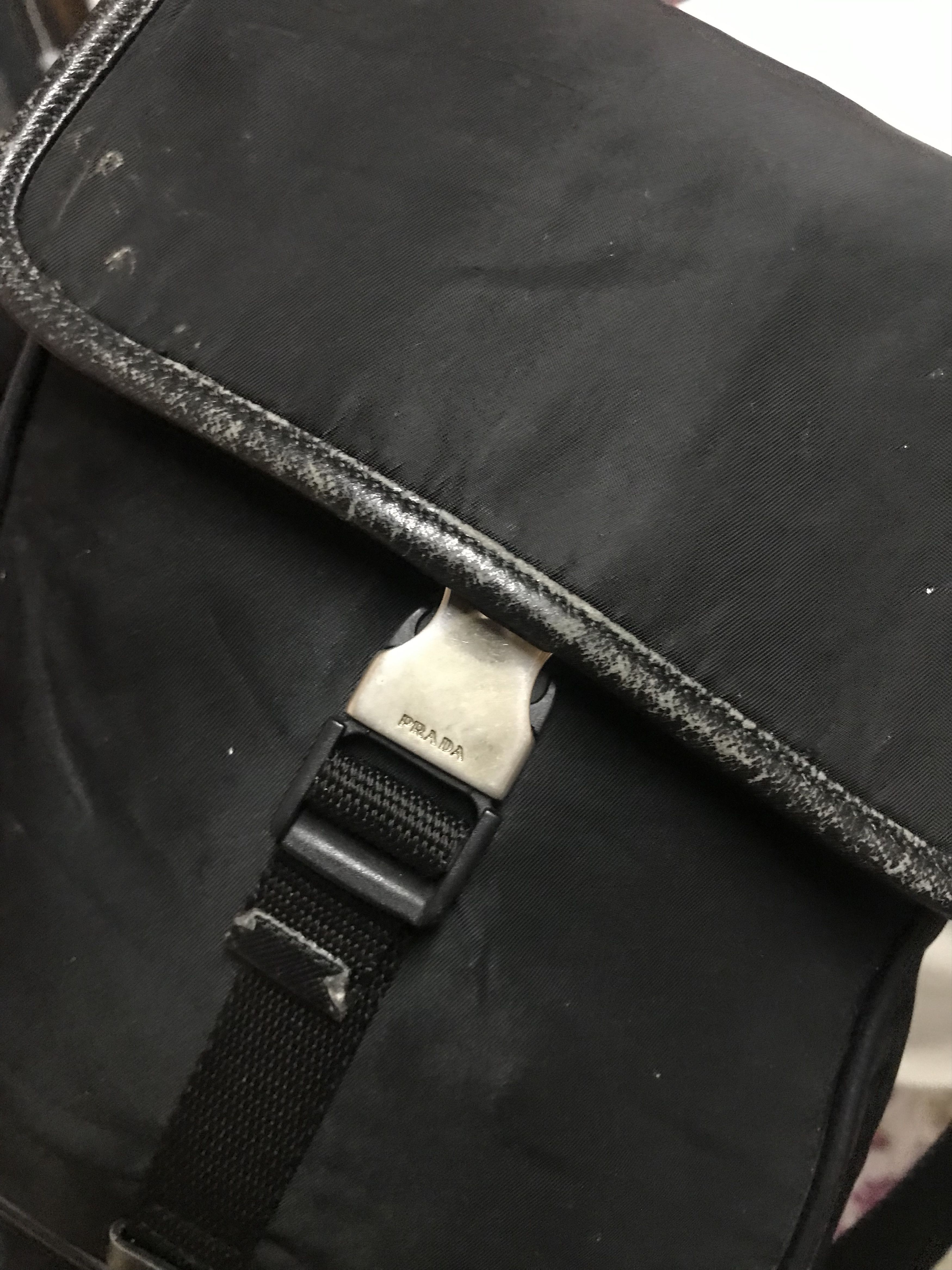 Prada Vintage Prada Black Shoulder Size ONE SIZE - 7 Thumbnail
