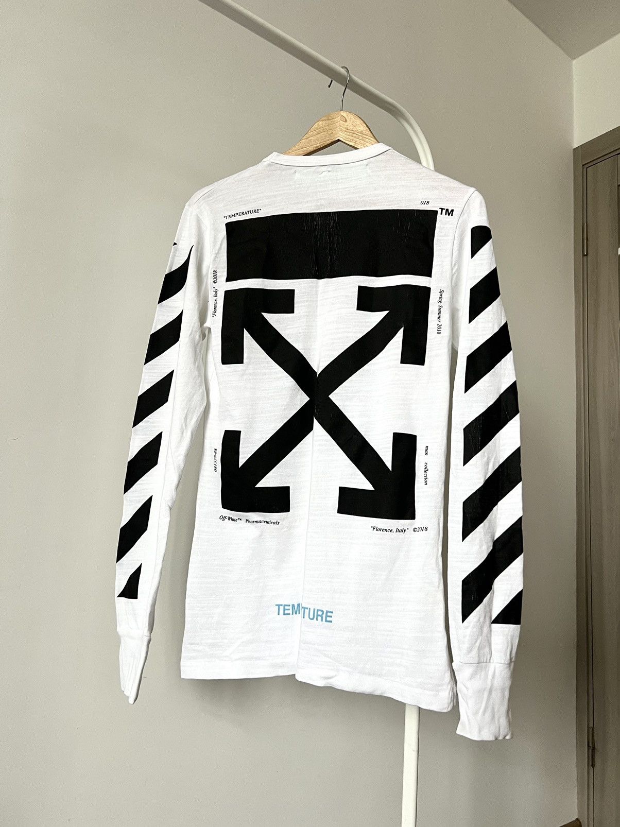 Off-White Off-White Mona Lisa Arrows Temperature Long Size US XS / EU 42 / 0 - 3 Thumbnail