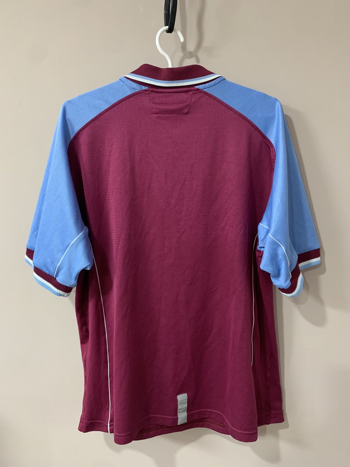 Diadora Aston Villa Vintage Football Shirt Diadora Soccer Jersey M Size US M / EU 48-50 / 2 - 2 Thumbnail