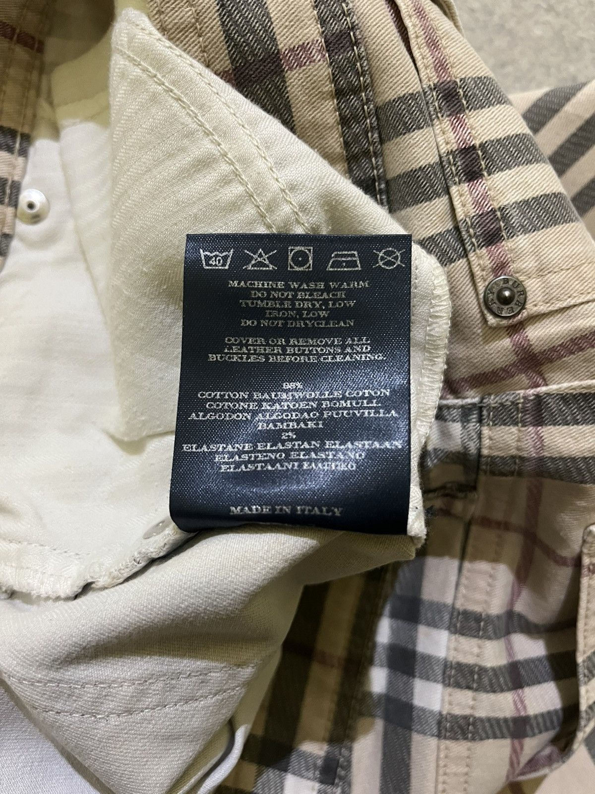 Burberry 2000s Christopher Bailey Era Y2K Nova Check Flared Trousers Size 28" / US 6 / IT 42 - 15 Thumbnail