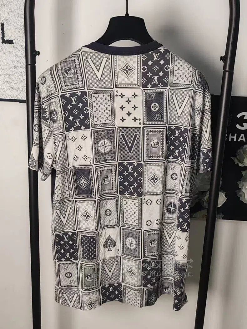 Louis Vuitton Louis Vuitton Full printed short sleeves Size US S / EU 44-46 / 1 - 2 Thumbnail