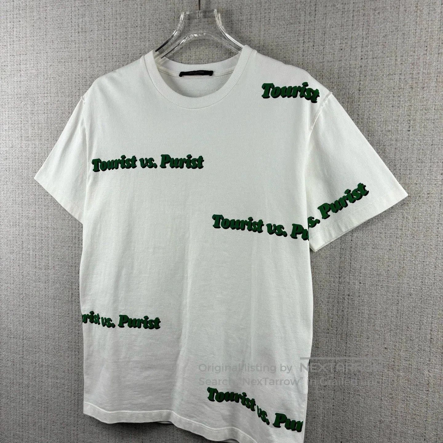 Louis Vuitton Louis Vuitton Flocked Logo Round Neck Tee. Size US M / EU 48-50 / 2 - 2 Thumbnail