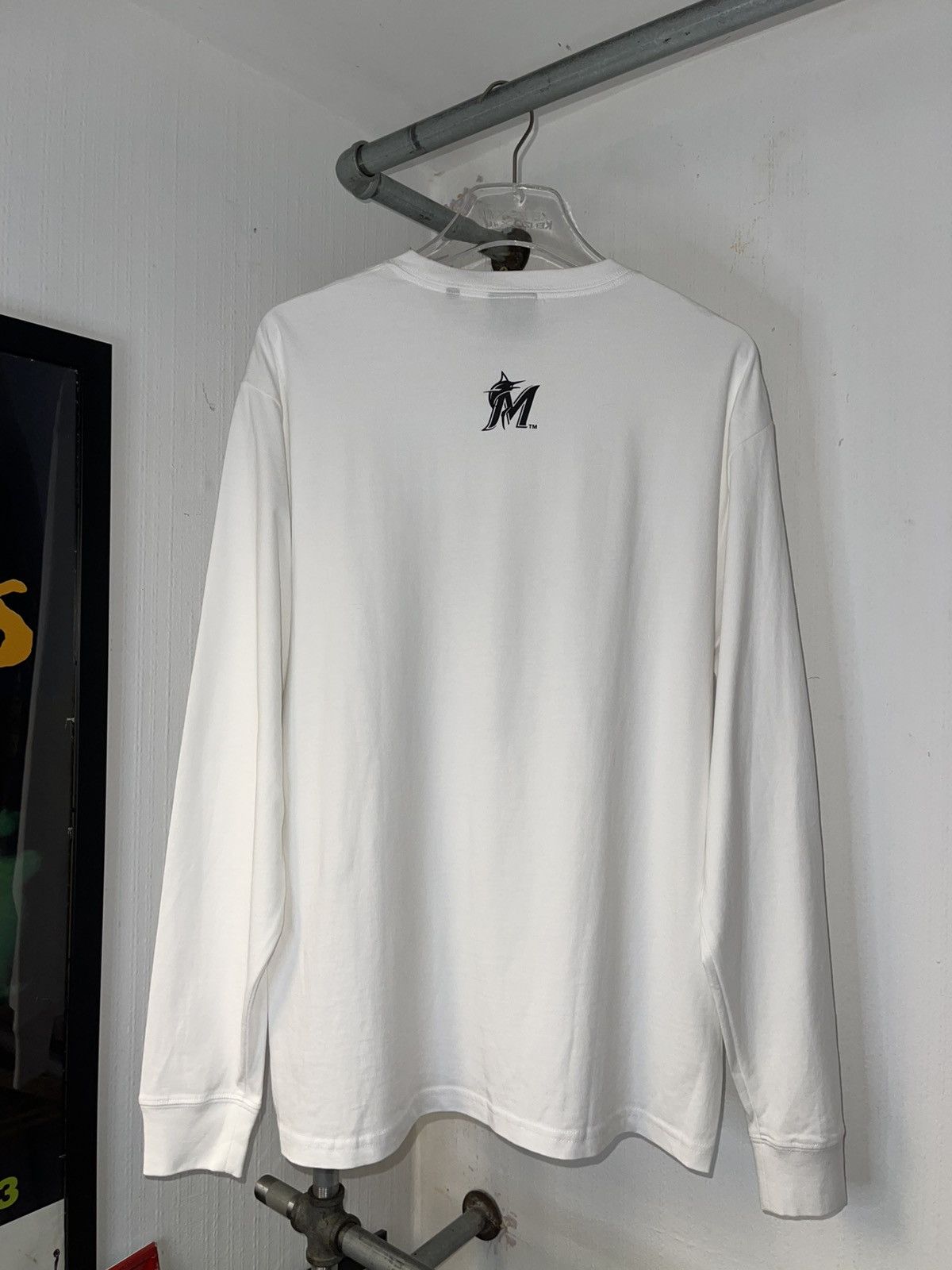 Kith Kith Rachel Goatley Marlins Long Sleeve Tee Size US L / EU 52-54 / 3 - 2 Thumbnail