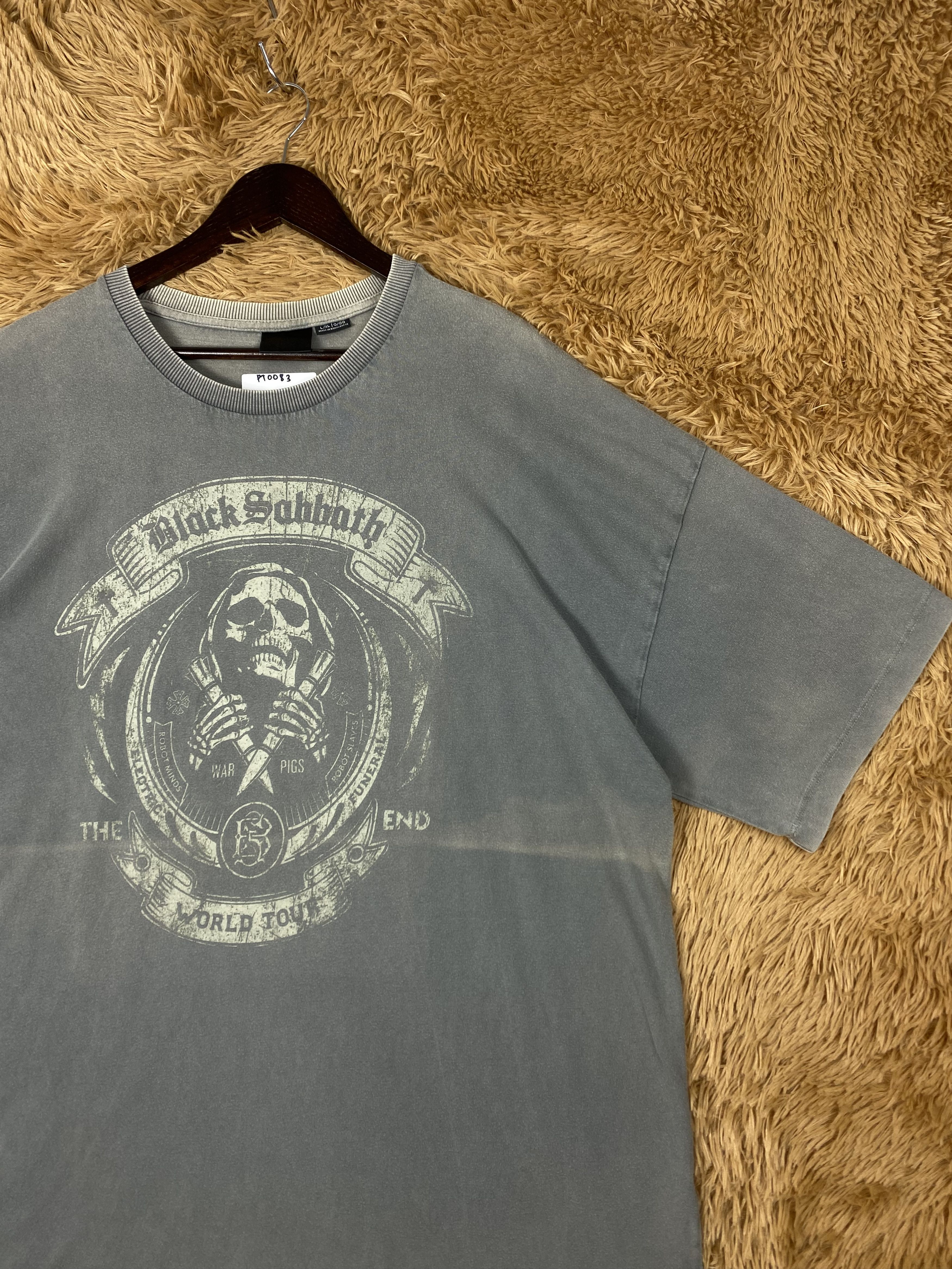 Black Sabbath Vintage Black Sabbath Short Sleeve T-Shirts PT0083 Size US XL / EU 56 / 4 - 3 Thumbnail