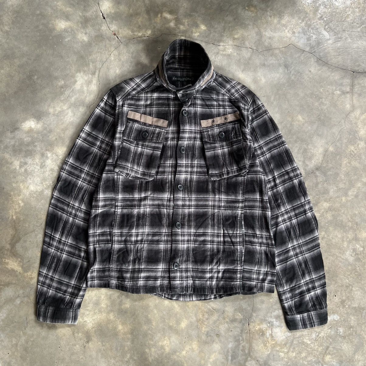 Beams Japan International Gallery Beams Millitary Flannel Shirt Size US L / EU 52-54 / 3 - 2 Thumbnail