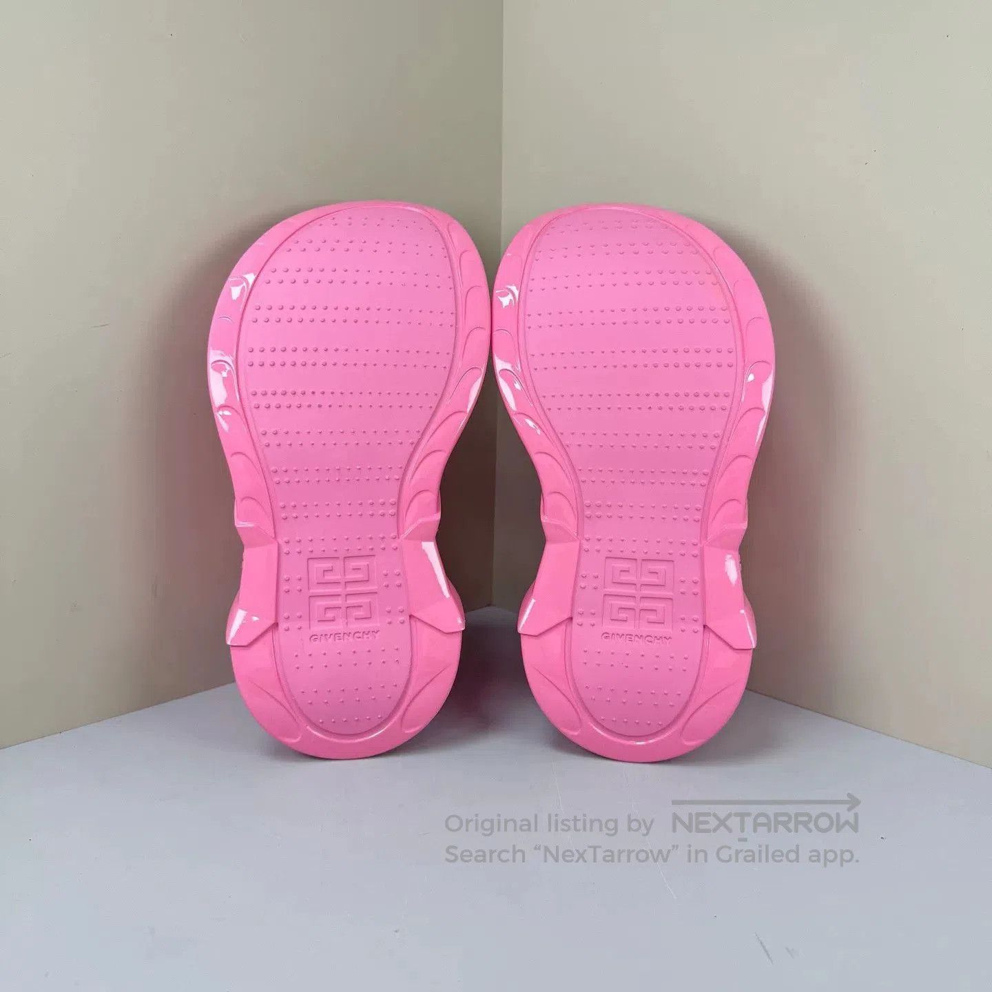 Givenchy Givenchy Pink Patent Leather Platform Wedge Sandals. Size US 7 / IT 37 - 5 Thumbnail