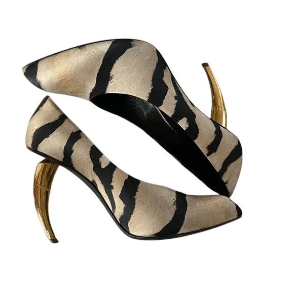 Roberto Cavalli SIBER TOOTH HEEL TIGER PRINT HEELS Size US 6 / IT 36 - 1 Thumbnail
