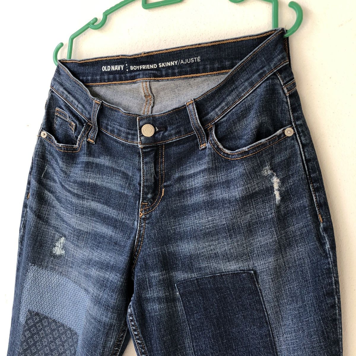 Old Navy OLD NAVY Distressed Patchwork Skinny Jeans Size 30" / US 8 / IT 44 - 7 Thumbnail