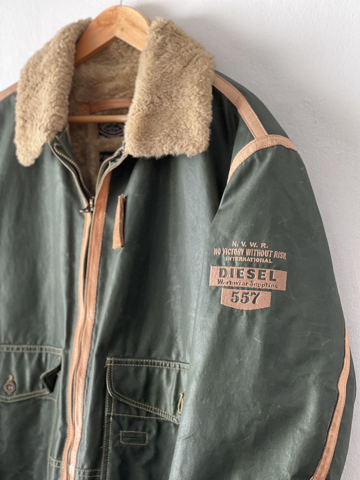 Diesel × Vintage Rare Diesel DMB 1955 Vintage Waxed Cotton & Shearling Jacket Size US L / EU 52-54 / 3 - 2 Thumbnail